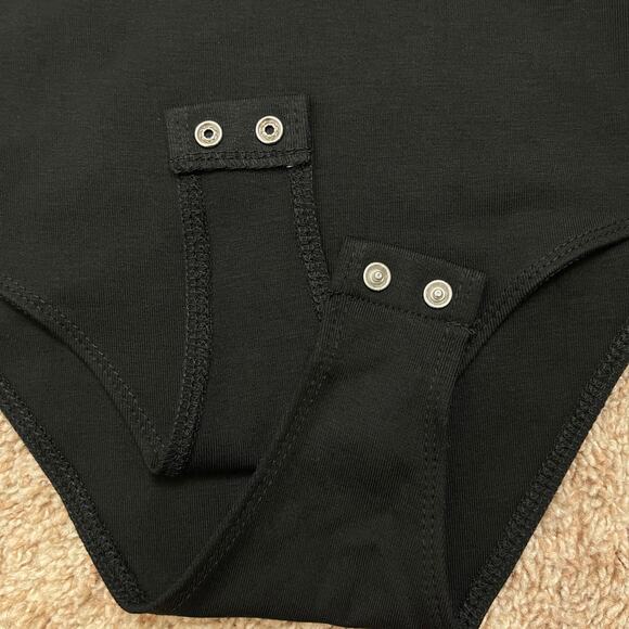 Forever 21 Low Scoop Back Short Sleeve Bodysuit Balletcore Romantic Black NWT XS - Picture 15 of 16